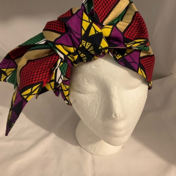 Hand Crafted Ankara African Print Headband/Scarf/Stole and Button Earrings Green main image 9